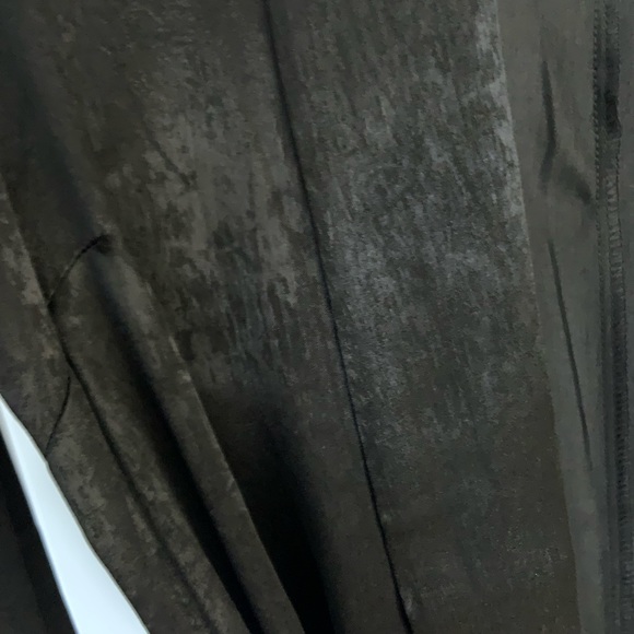 NWT Long black satin duster - Picture 4 of 9